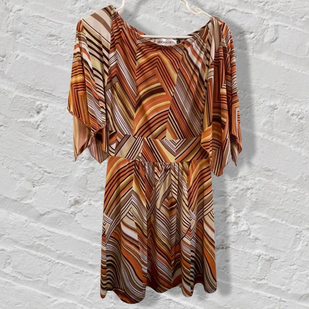 Adorable y2k striped pattern dress